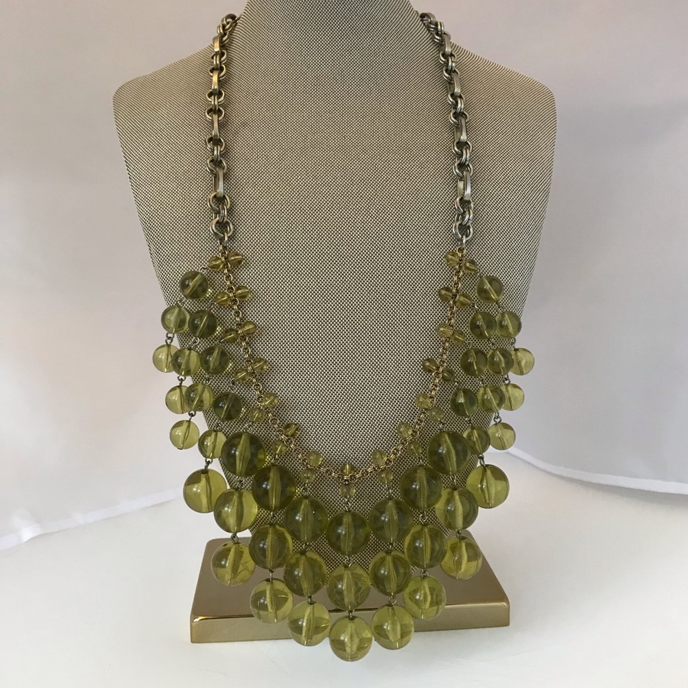 Green beaded bib necklace